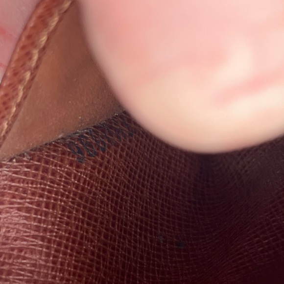 Louis Vuitton Monogram Brown Four Key Holder TH0096 - Picture 15 of 15